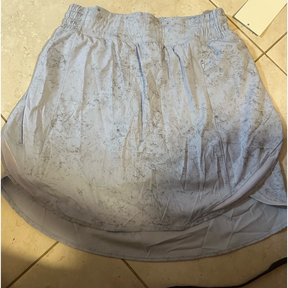 NWT - Lululemon Hotty Hot High Rise Skirt *Long - Size 6